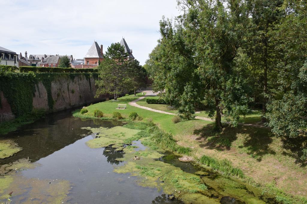 La Porte De Bretagne Péronne Eksteriør bilde